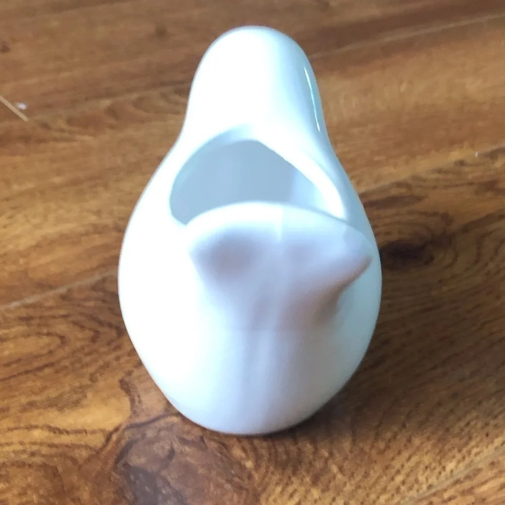 Small white ceramic bird planter / jewelry dish